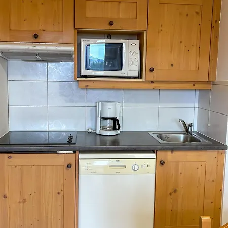 Location A Notre-dame-de-bellecombe: 1 Chambre, 4 Pers., Cuisine Equipee - Fr-1-807-70 Notre-Dame-de-Bellecombe